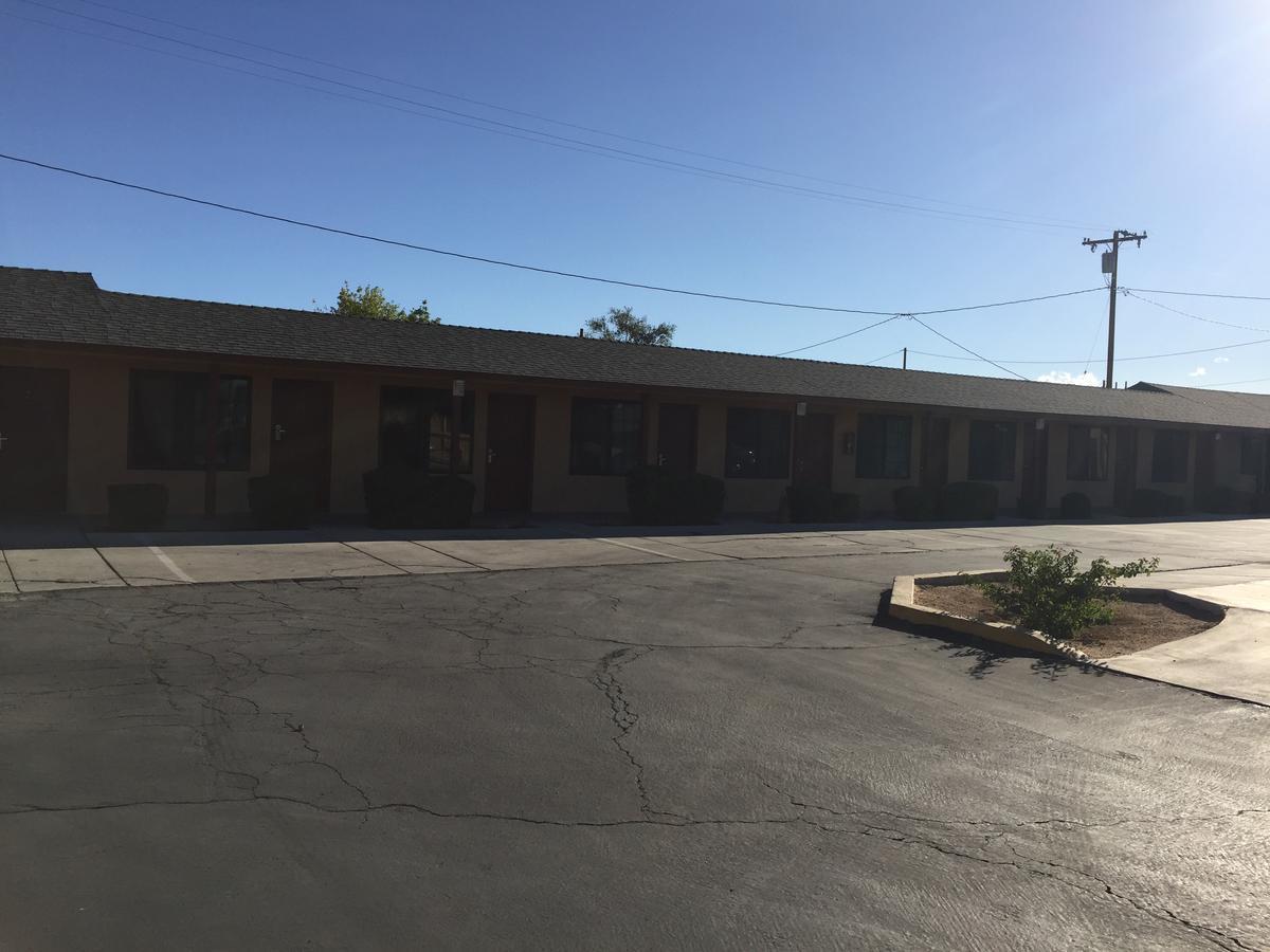 أببل فالي Black Horse Motel المظهر الخارجي الصورة