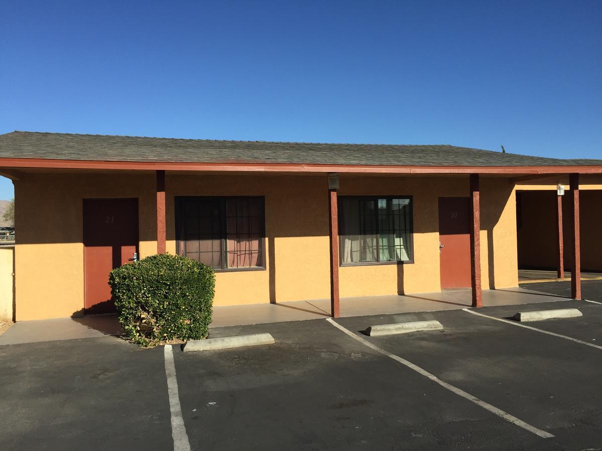 أببل فالي Black Horse Motel المظهر الخارجي الصورة