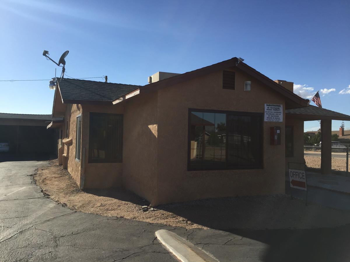 أببل فالي Black Horse Motel المظهر الخارجي الصورة