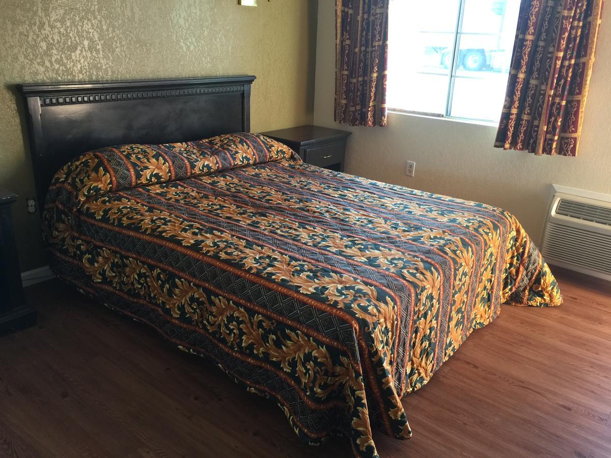 أببل فالي Black Horse Motel المظهر الخارجي الصورة