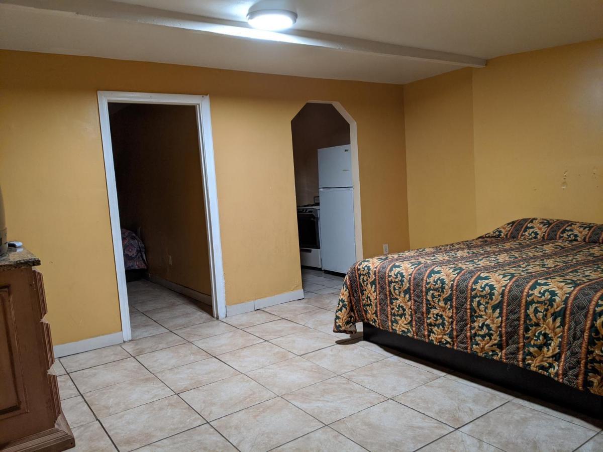 أببل فالي Black Horse Motel المظهر الخارجي الصورة